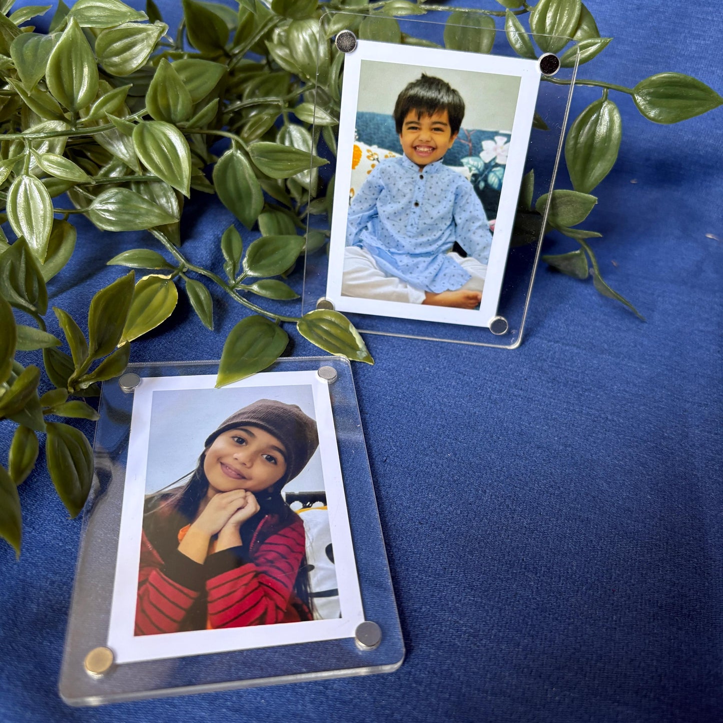 Acrylic Photo Magnet Frames - With Stand (Set of 6)